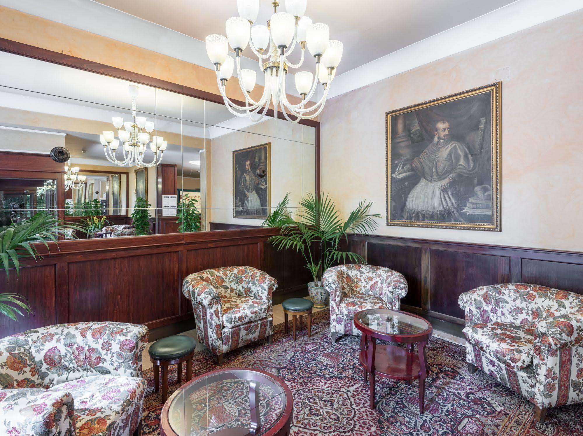 Hotel Minerva Palace Montecatini Terme Exterior photo